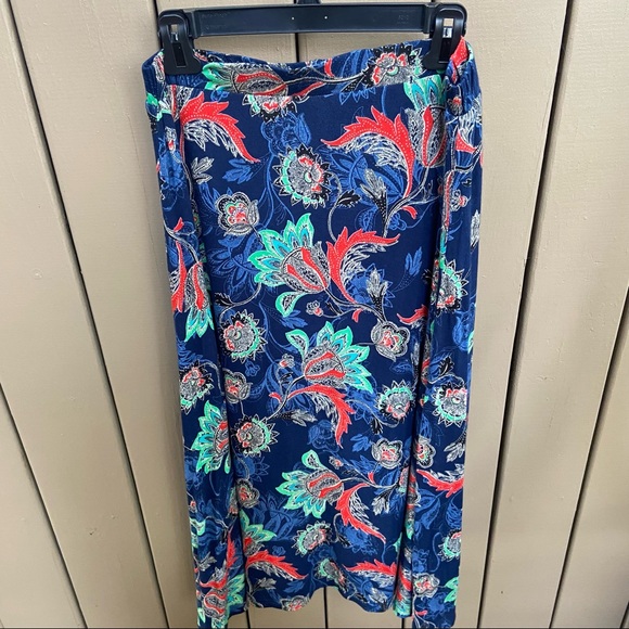 EUC Appleseed’s multicolor patterned fully lined midi skirt - Picture 9 of 10